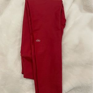 ALO Airbrush high waist leggings.  Wine red color. Size Large
